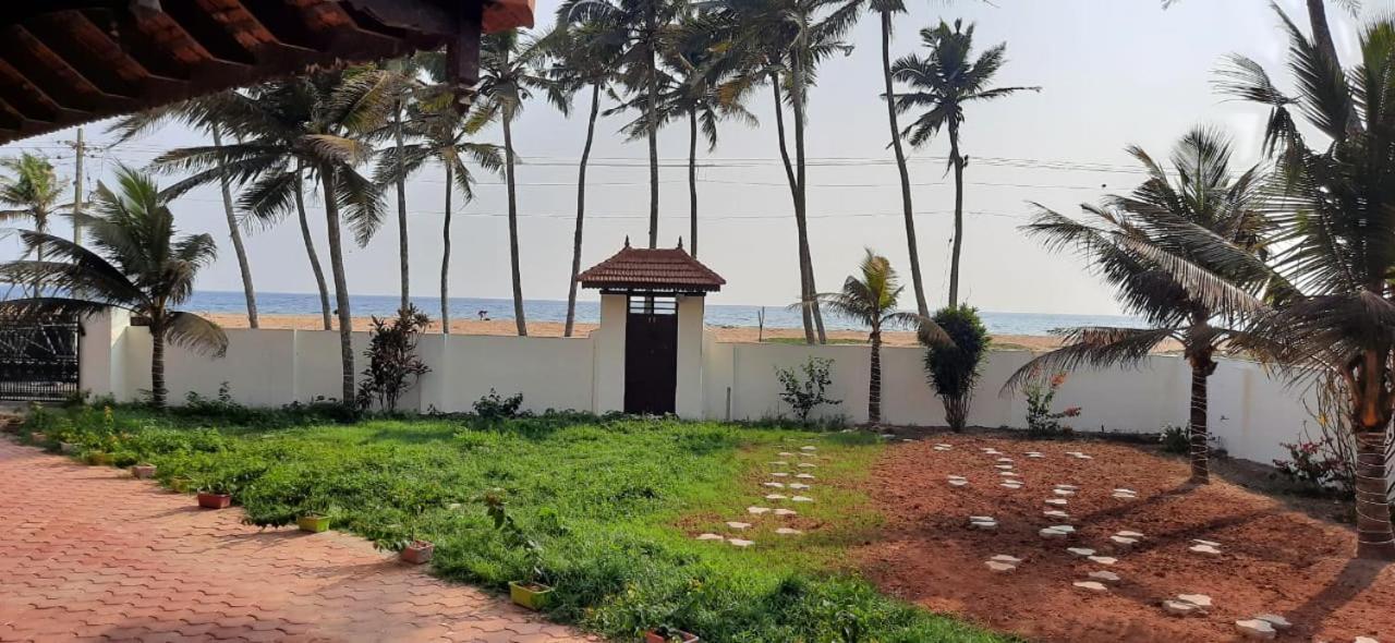 Poovar Sea View Rooms And Boating Family & Couple Only Extérieur photo